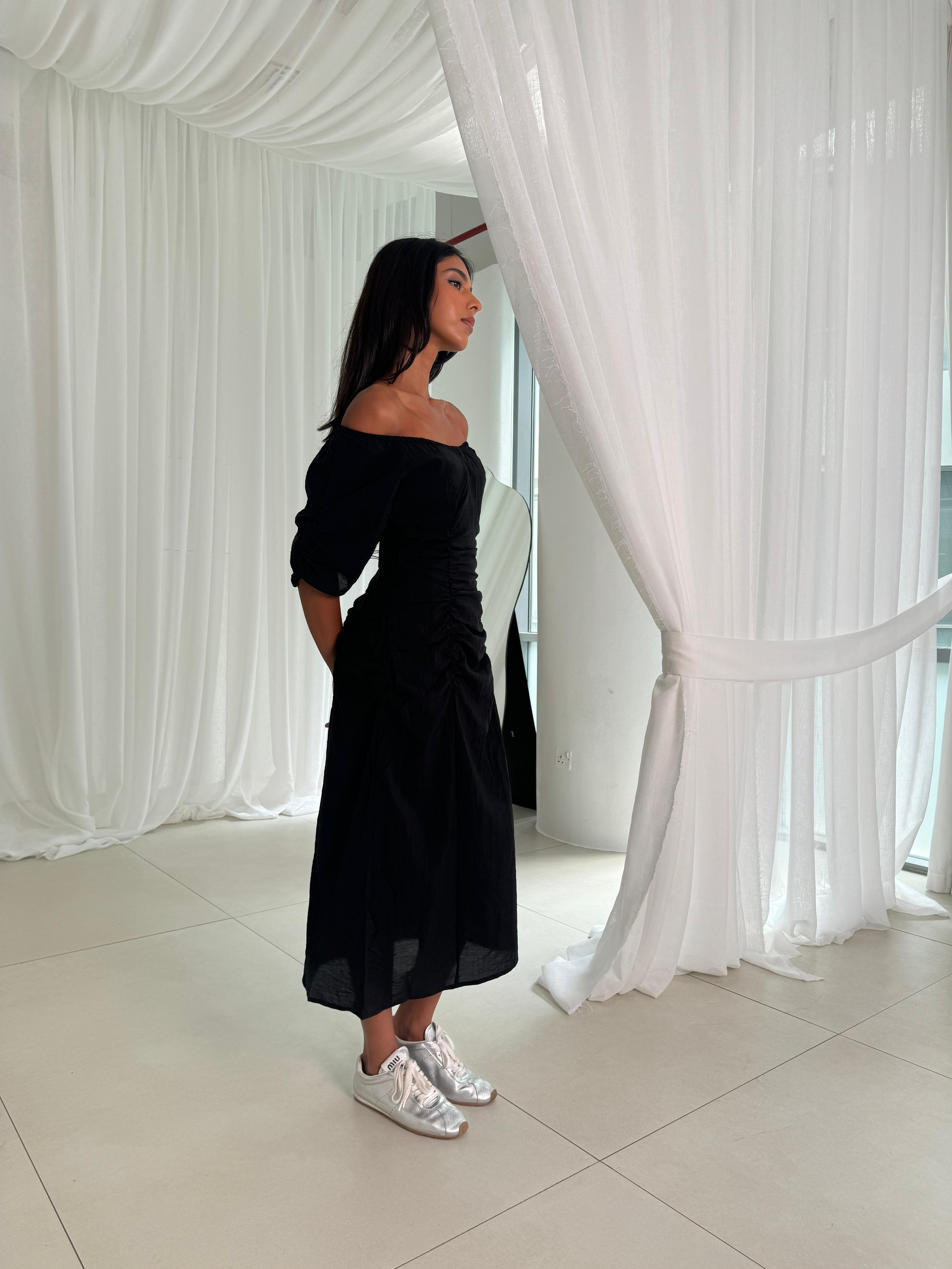 The Classic dress | Black