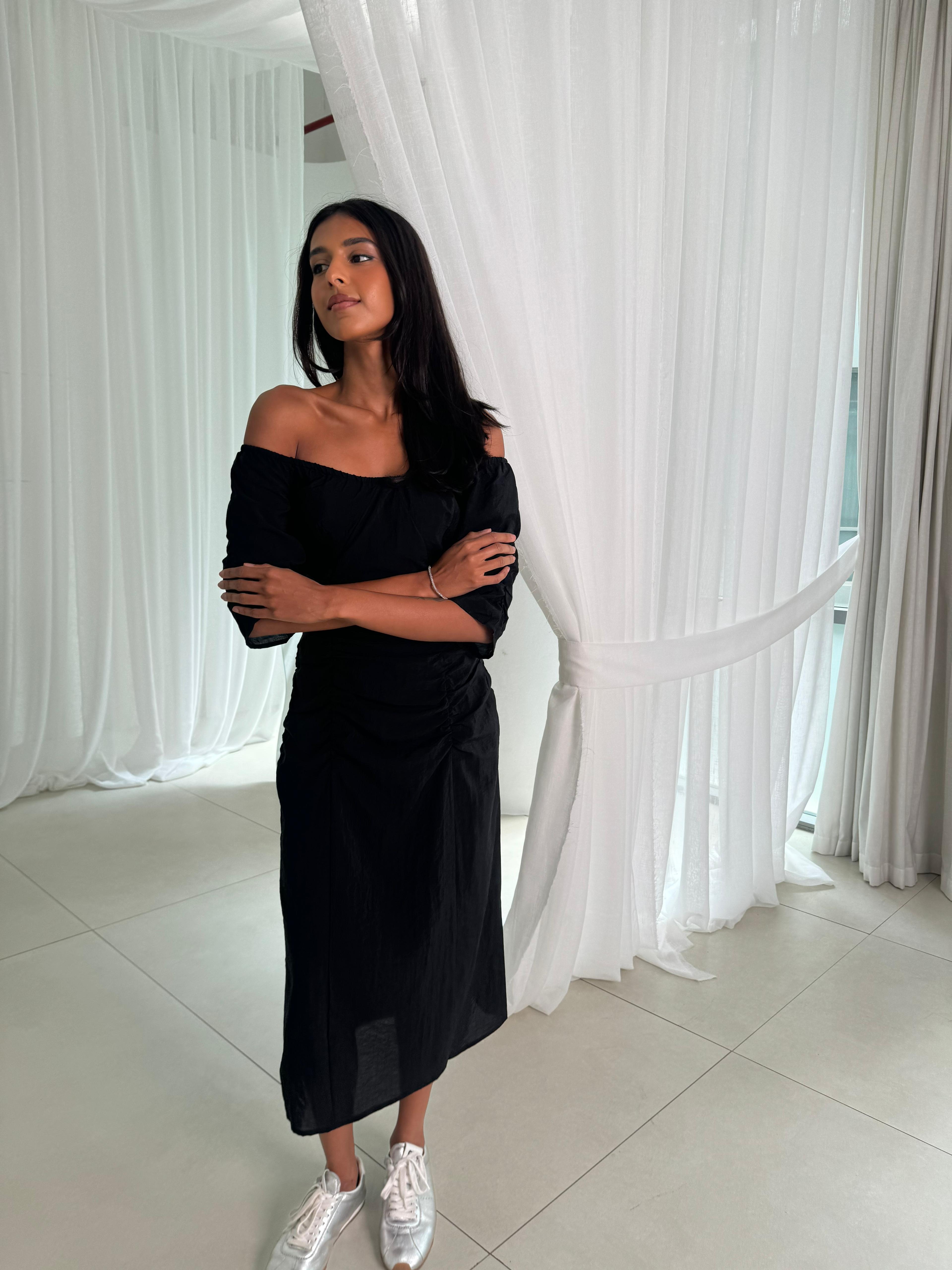 The Classic dress | Black